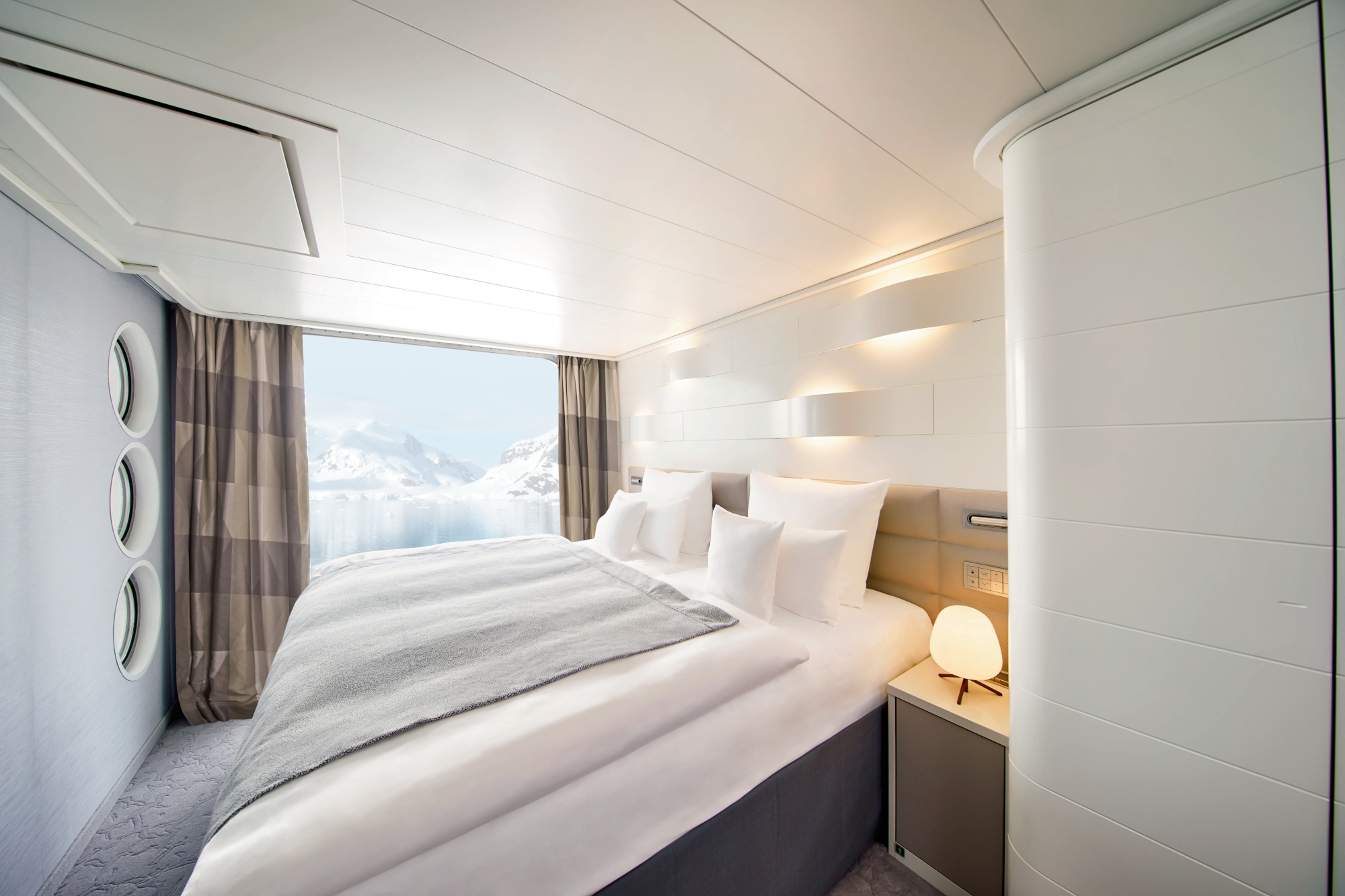 MyCruise Hapag-Lloyd-Cruises HANSEATIC-inspiration Kahytter Suite Junior1